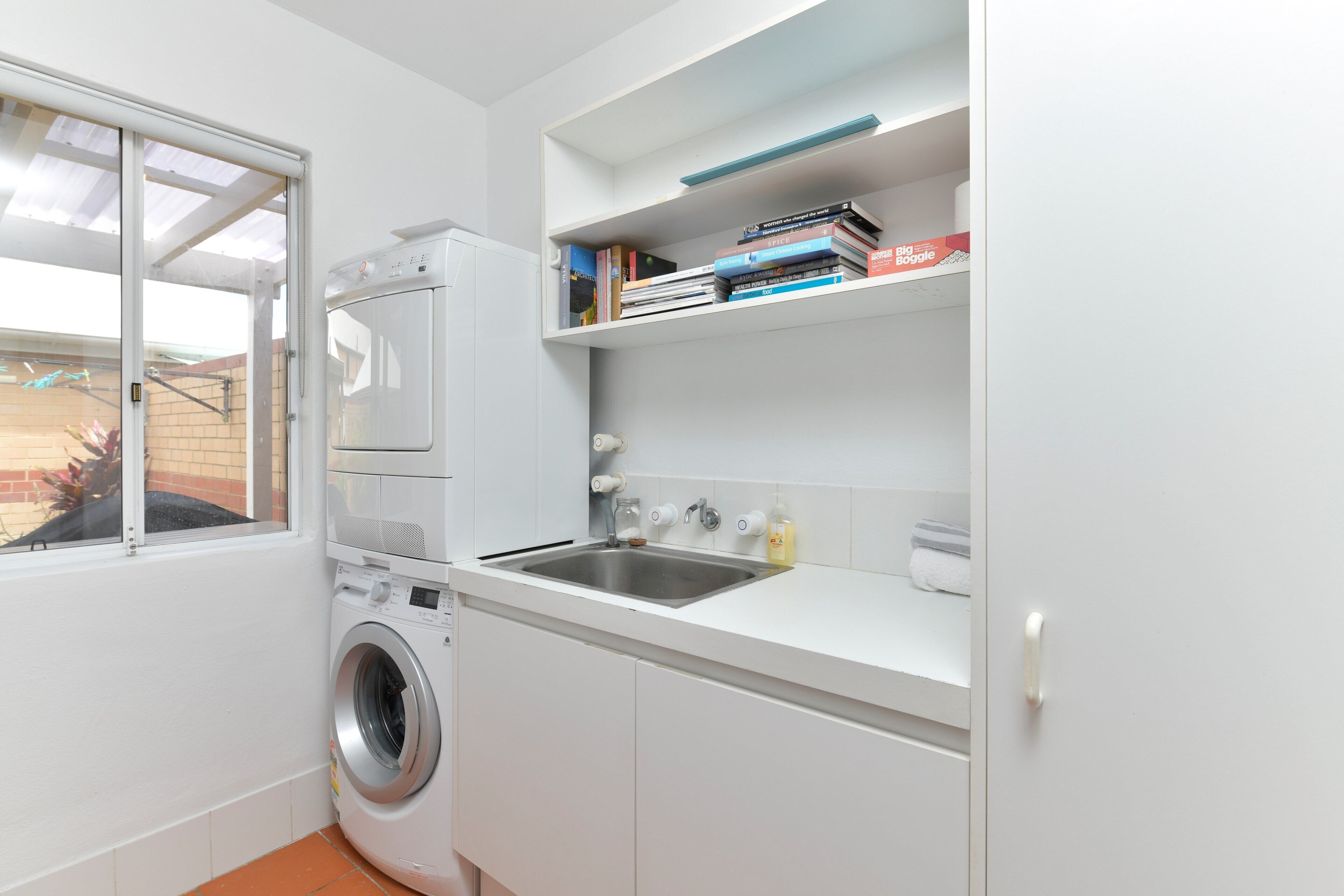 Sea Forever Beach House — image 11