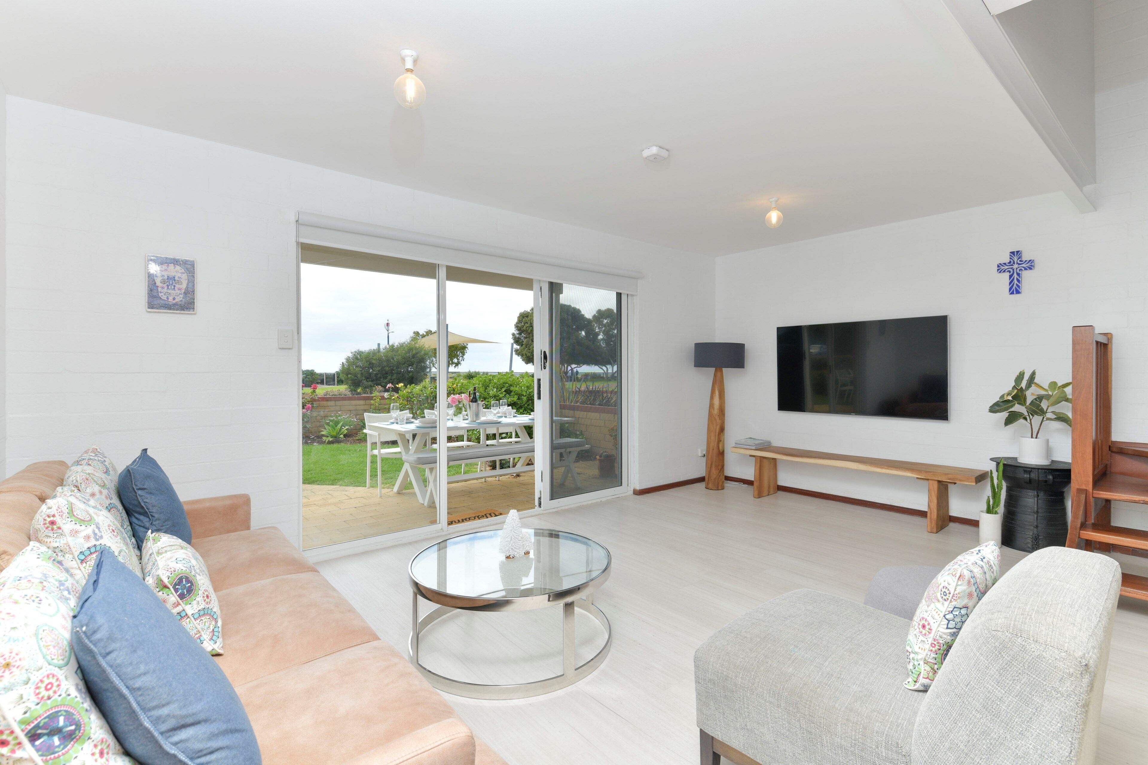 Sea Forever Beach House — image 3