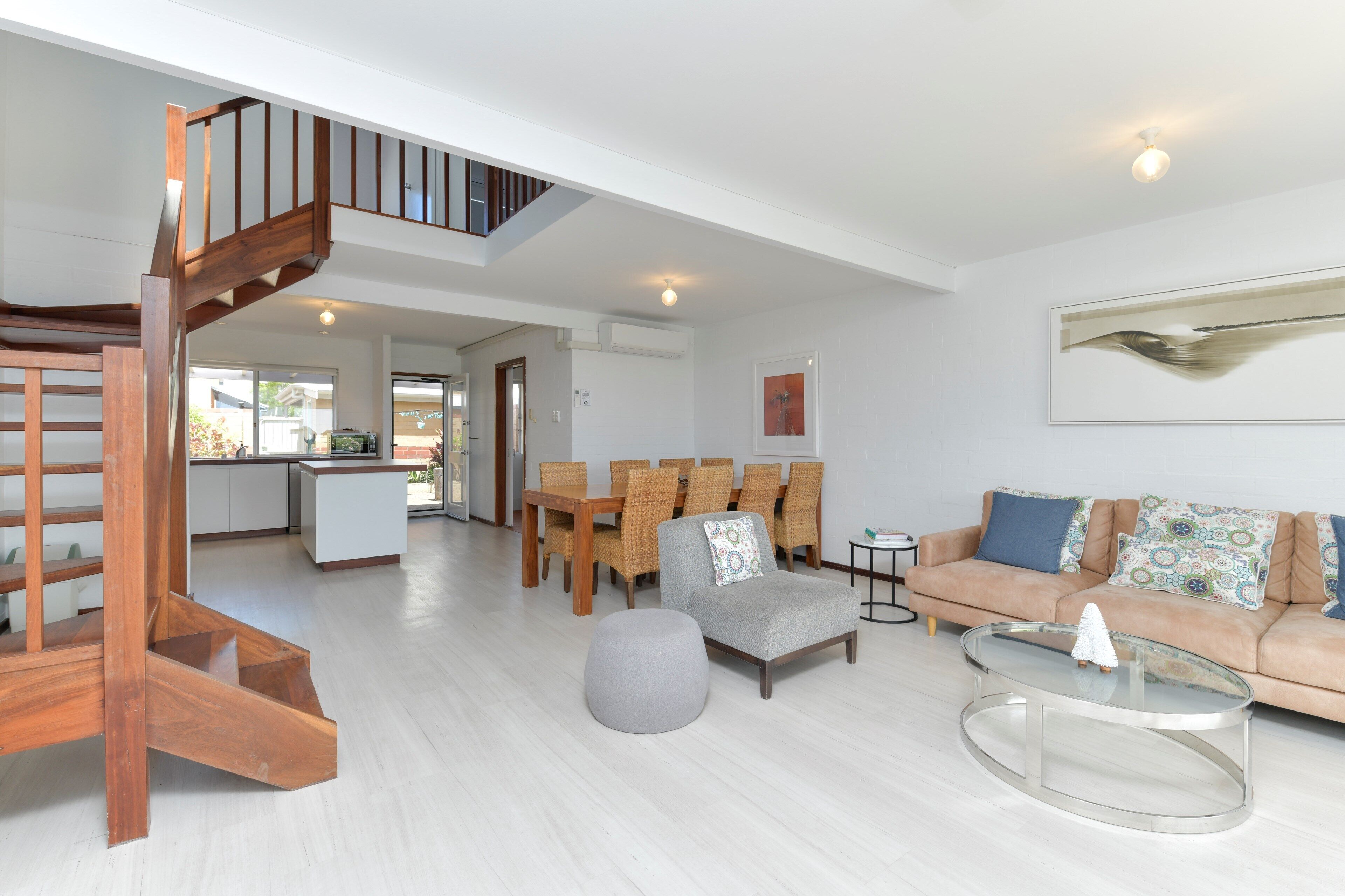 Sea Forever Beach House — image 4