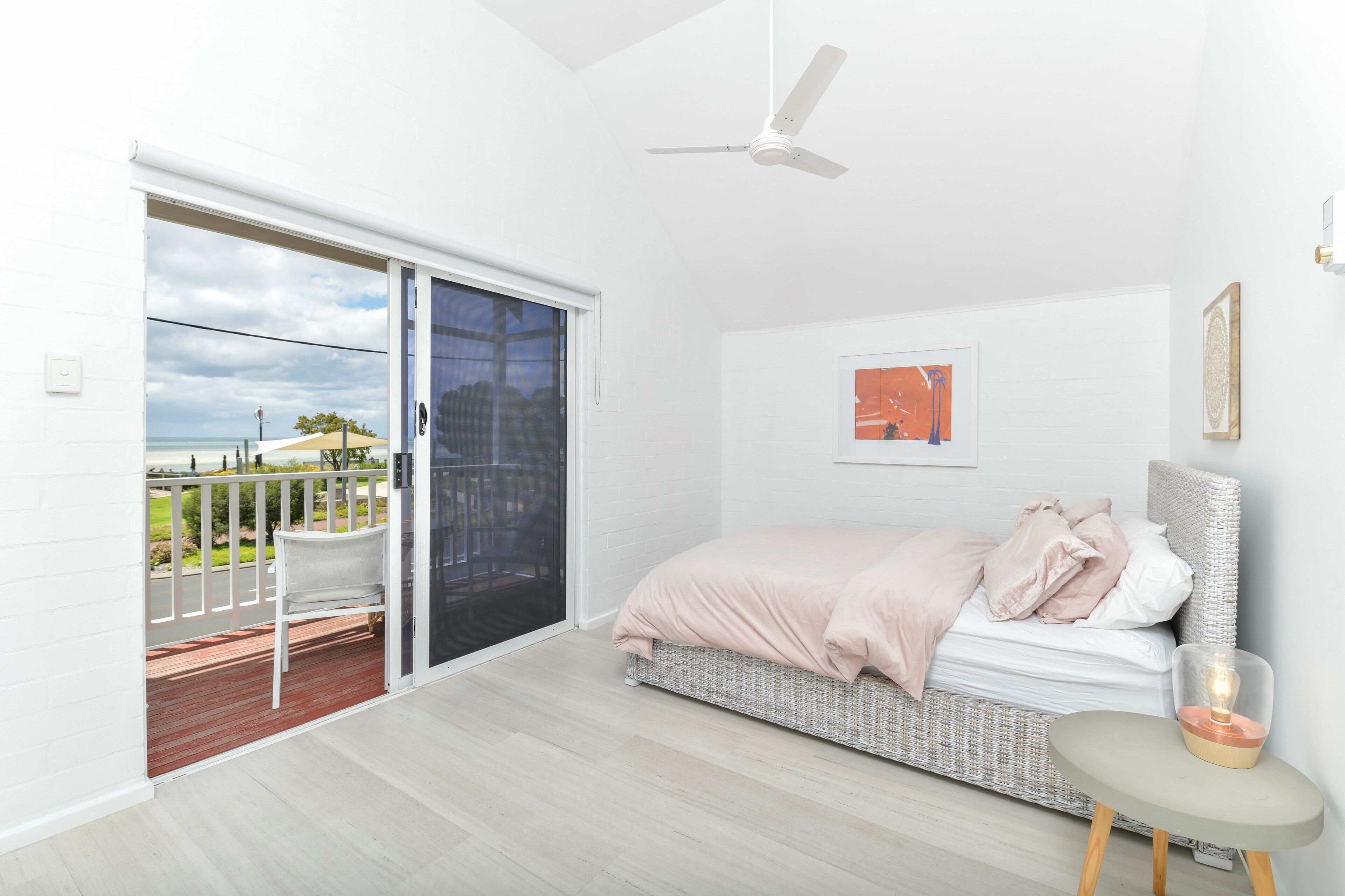 Sea Forever Beach House — image 6