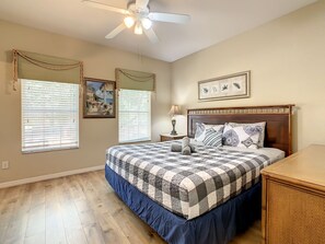 5 Schlafzimmer, Bügeleisen/Bügelbrett, kostenloses WLAN, Bettwäsche