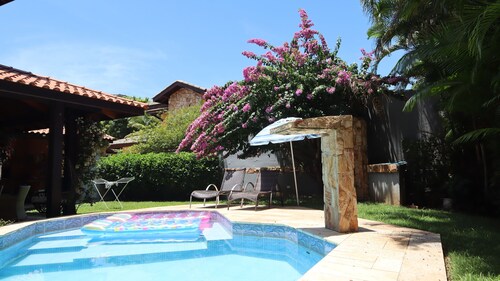 BEAUTIFUL, LARGE AND COZY HOUSE CLOSE TO THE BEACH, GATED COMMUNITY, SWIMMING POOL, BARBECUE 