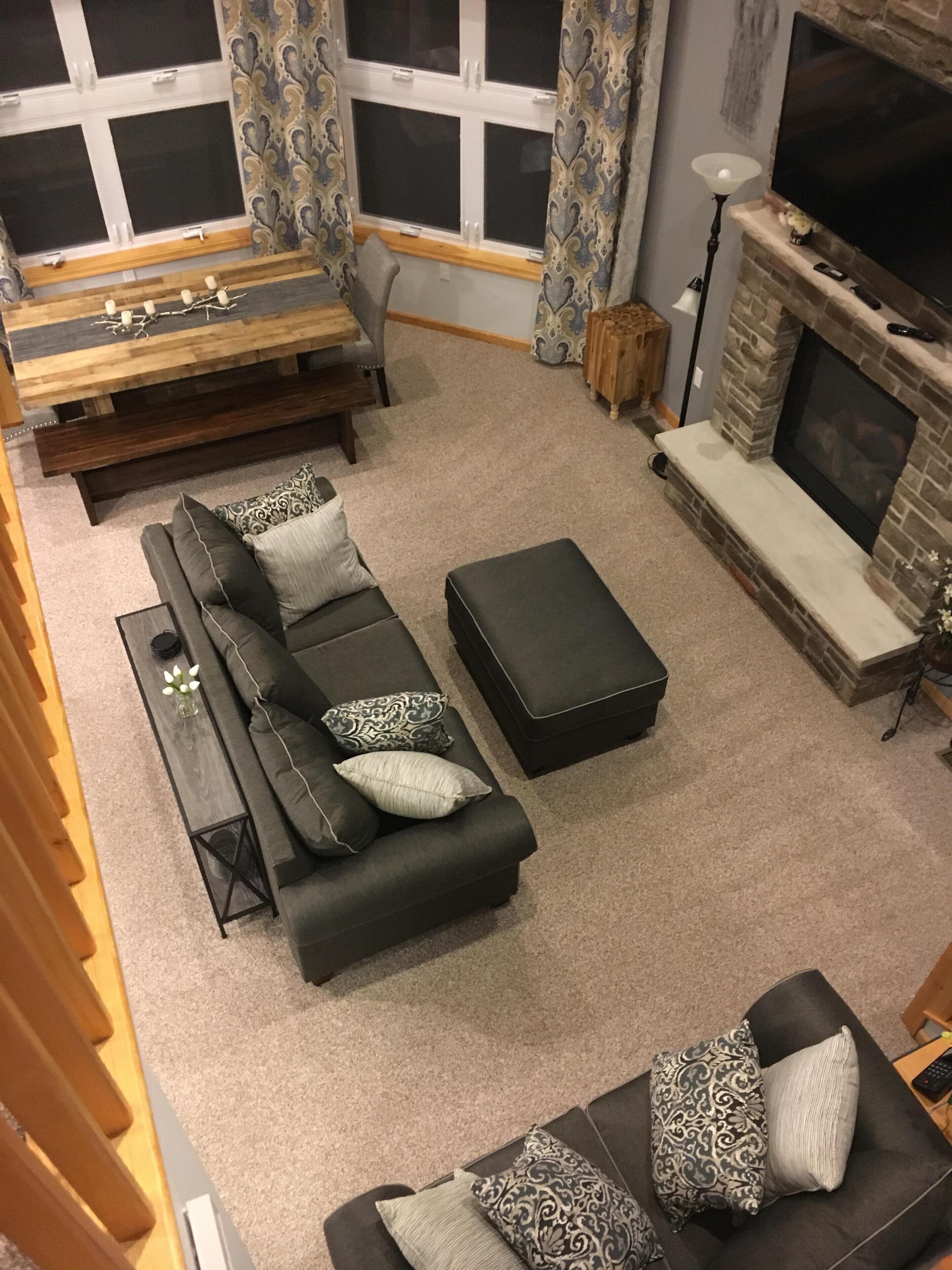 LAKE HARMONY/Lake view. Contact Joan 484-942-9068 before booking.