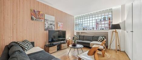 Smart-tv, stereoanlæg