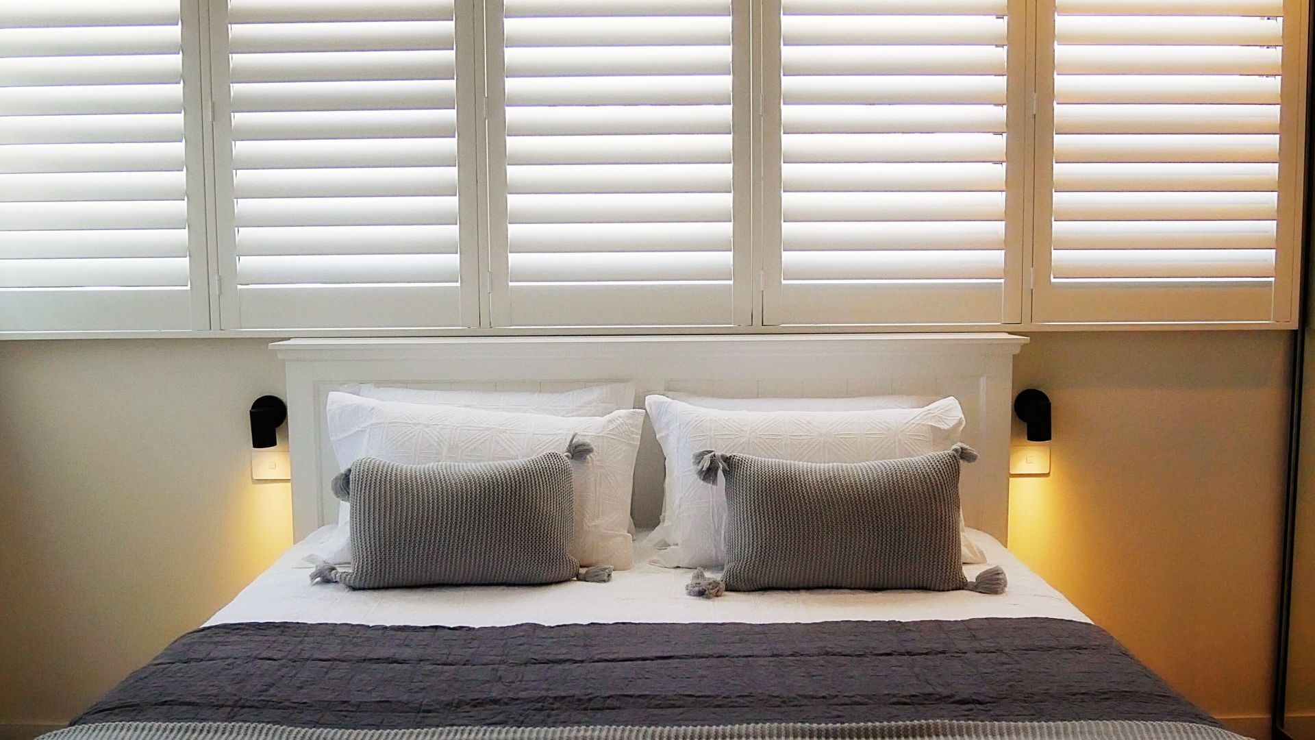 Luxury Apartment - Ocean Views & Large Roof Top Garden with Private Spa