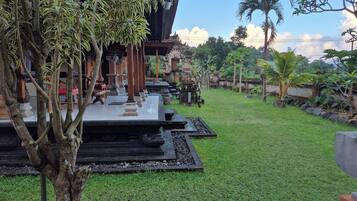 Jardines del alojamiento