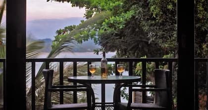 3 Bedroom Seafront Bay View Villa - Koh Phangan