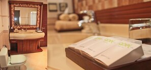 Sèche-cheveux, serviettes fournies, savon, shampoing