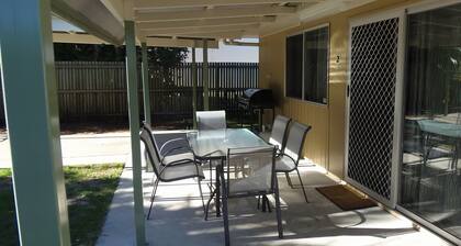 Palmgrove 2 - Rainbow Beach