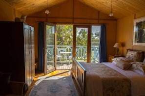 3 chambres, fer et planche Ă repasser, Wi-Fi gratuit, draps fournis
