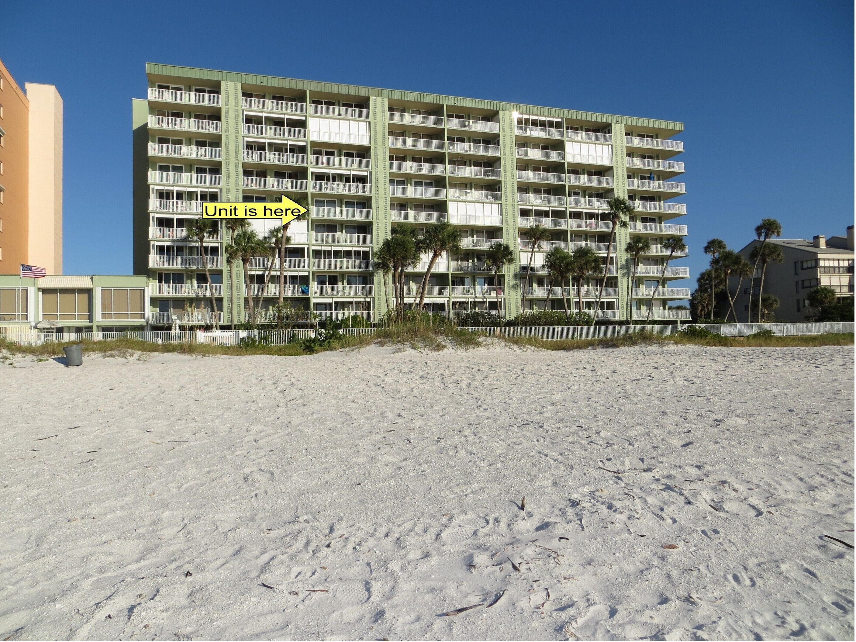 Direct Beach Front - Updated Unit - reduced rates ***