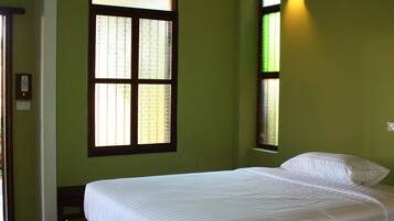 3 bedrooms, free WiFi, bed sheets