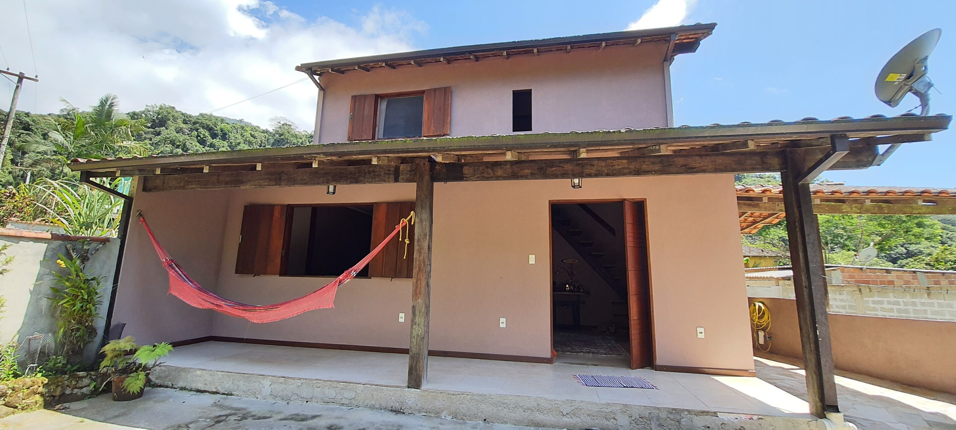 House for holidays, weekends and seasons. Next to beaches and waterfalls