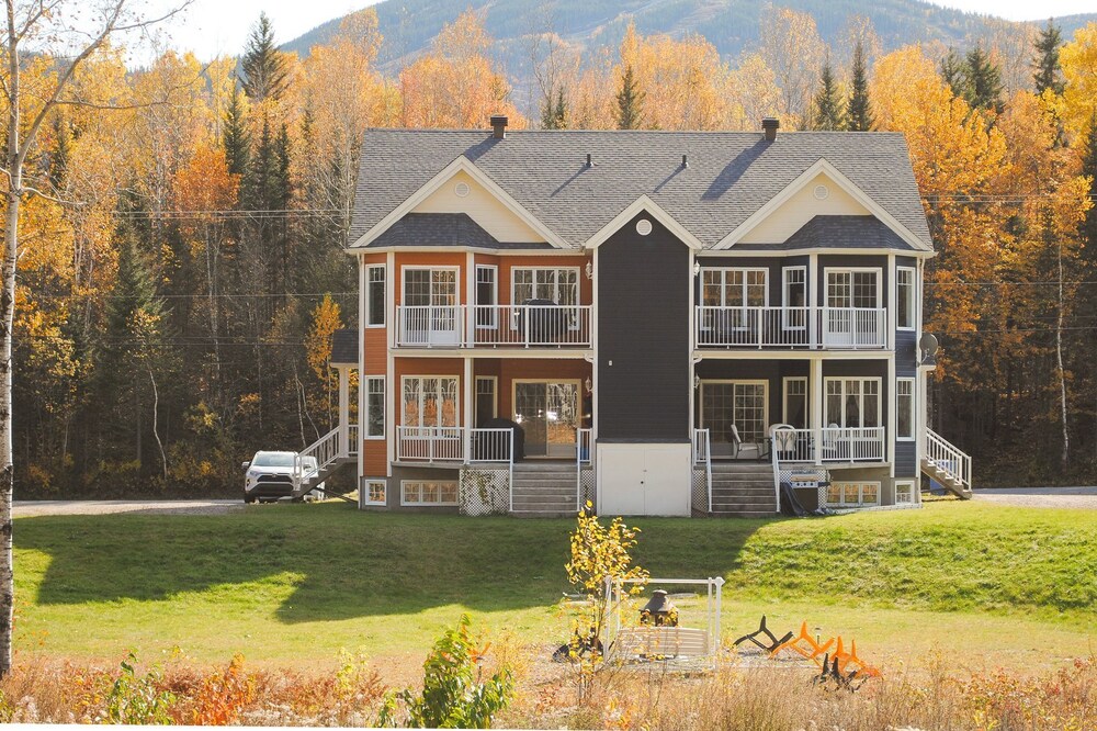 Fjord du Saguenay, Mont Édouard, condo Chez le beau Thom