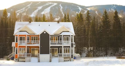 Fjord du Saguenay, Mont Édouard, condo Chez le beau Thom