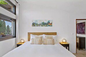 4 Schlafzimmer, Bügeleisen/Bügelbrett, Internetzugang, Bettwäsche