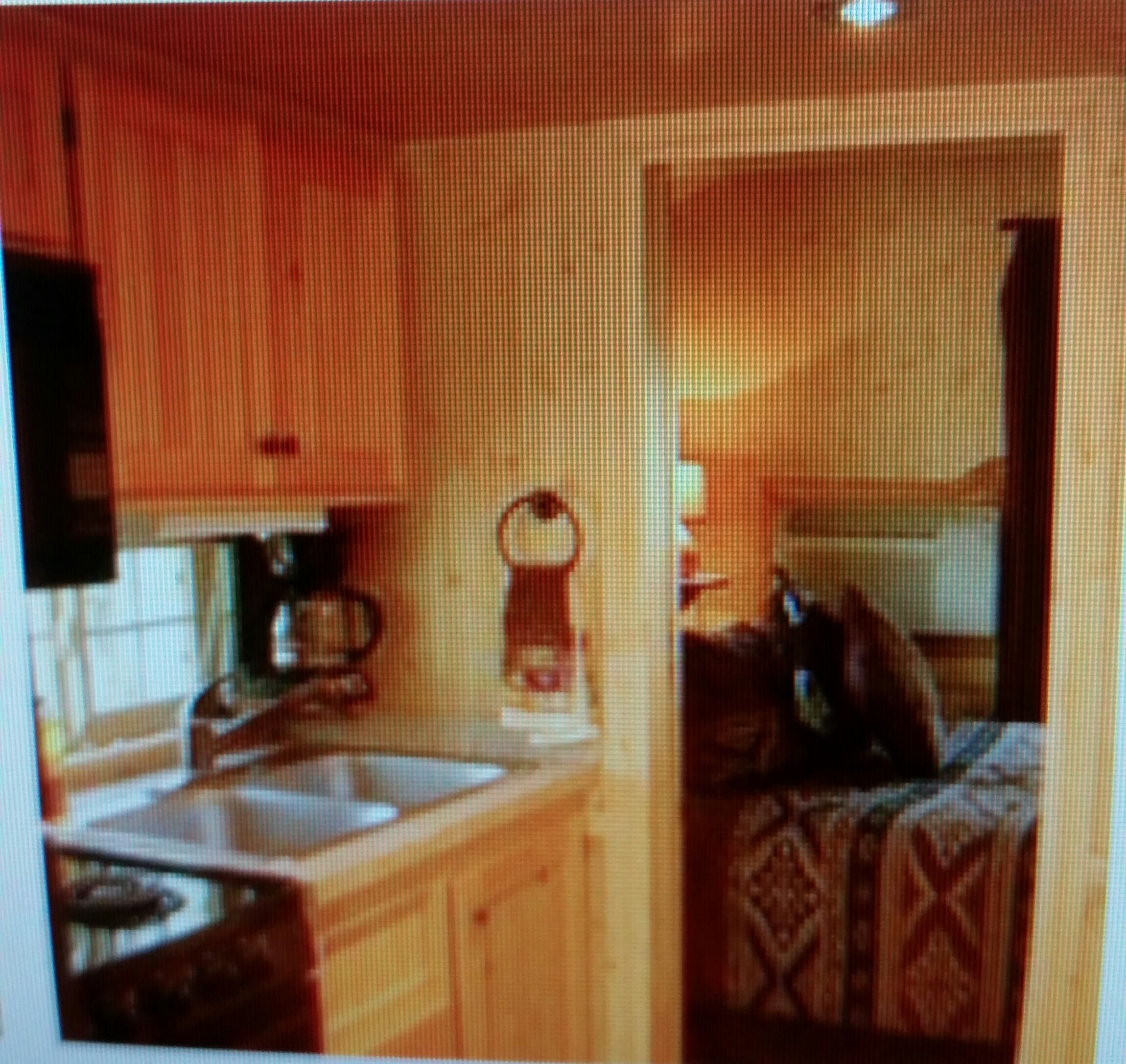 Brezzy Cabin Awaits You!