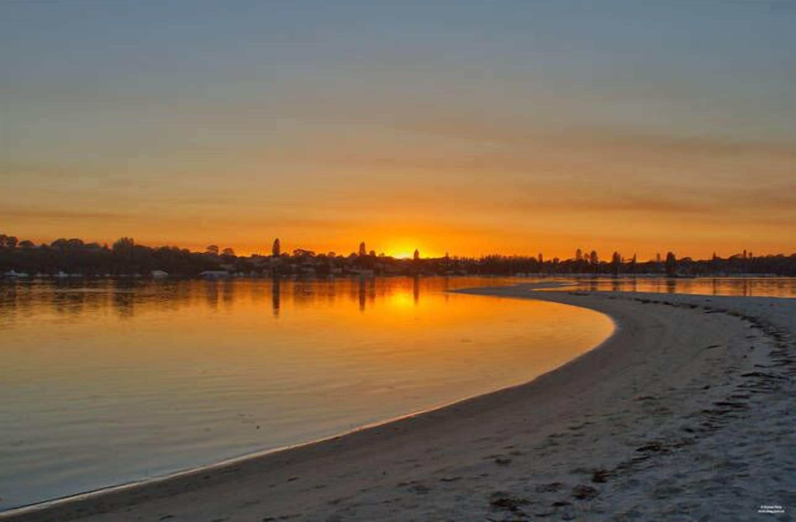 Fremantle Dolphin Retreat — image 17