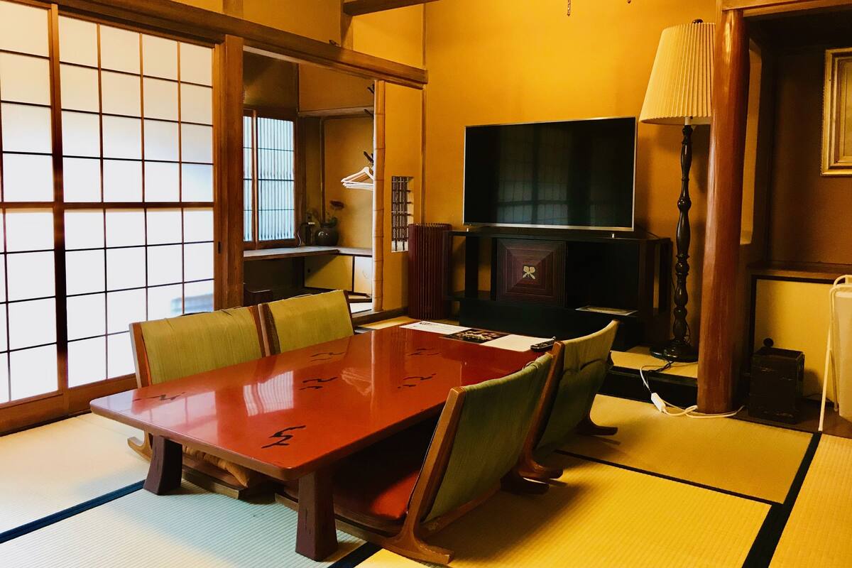 Japanese Style Room for 6 Guests, Rin | Individually decorated, individually furnished, free WiFi, bed sheets