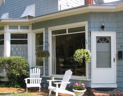 Technology news and reviews image