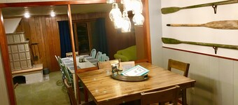 Downtown Sister Bay Cottage (à pied de tout), 15 personnes, ouvert toute l'année.