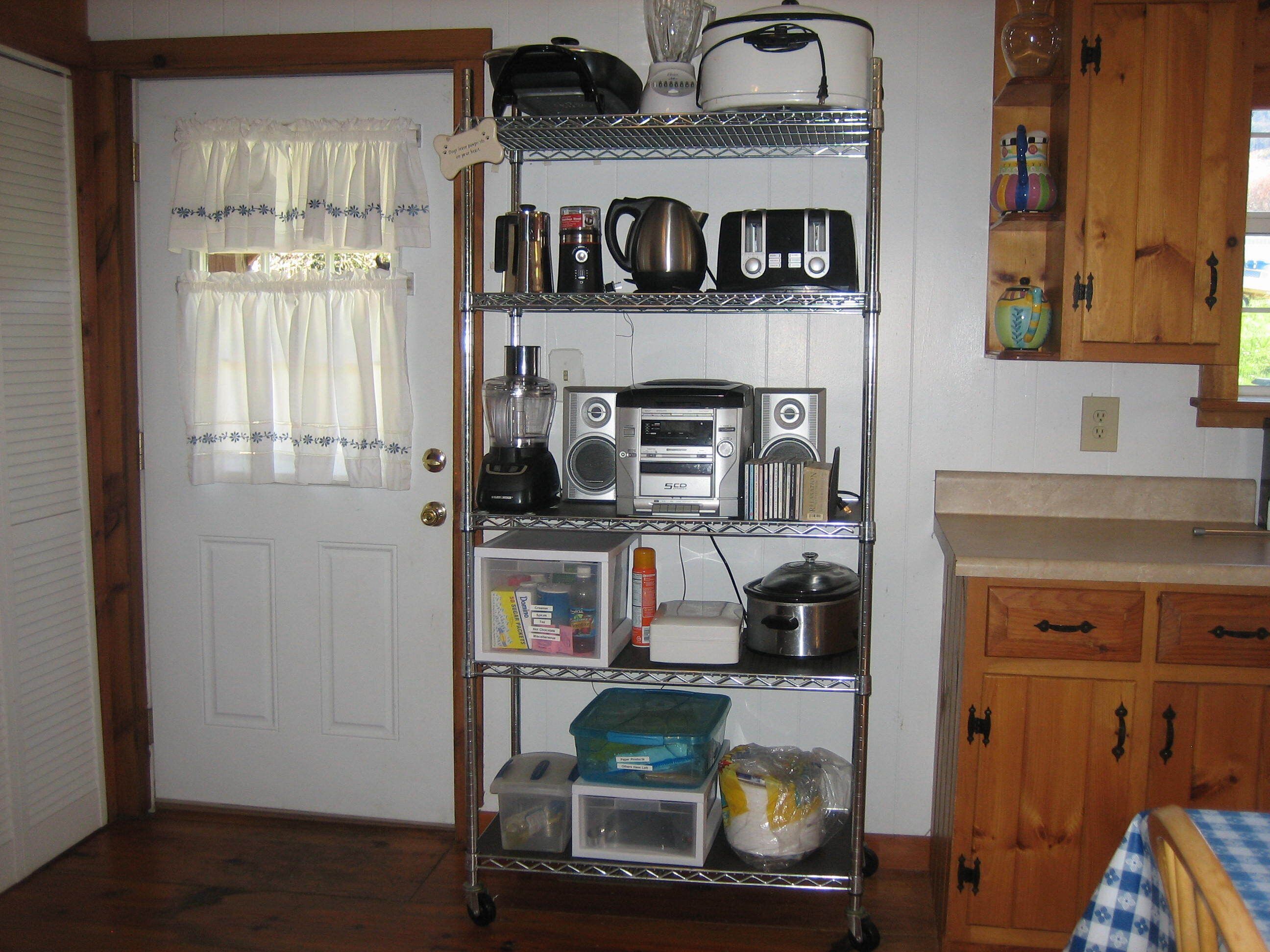 3 Bedroom Cabin at Autumn Dancer Llama Farm...Pet Friendly...Fenced Yard