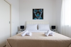 3 bedrooms, iron/ironing board, travel crib, WiFi