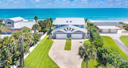 Direct Oceanfront Heavenly Retreat, fully licensed 6465