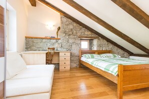 4 soveværelser, strygejern/strygebræt, gratis Wi-Fi, sengetøj