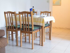 Dining - The apartment is in the private house, and you have access to entire property. (Pula)