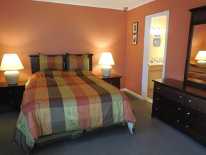 5 habitaciones, escritorio, tabla de planchar con plancha y wifi gratis