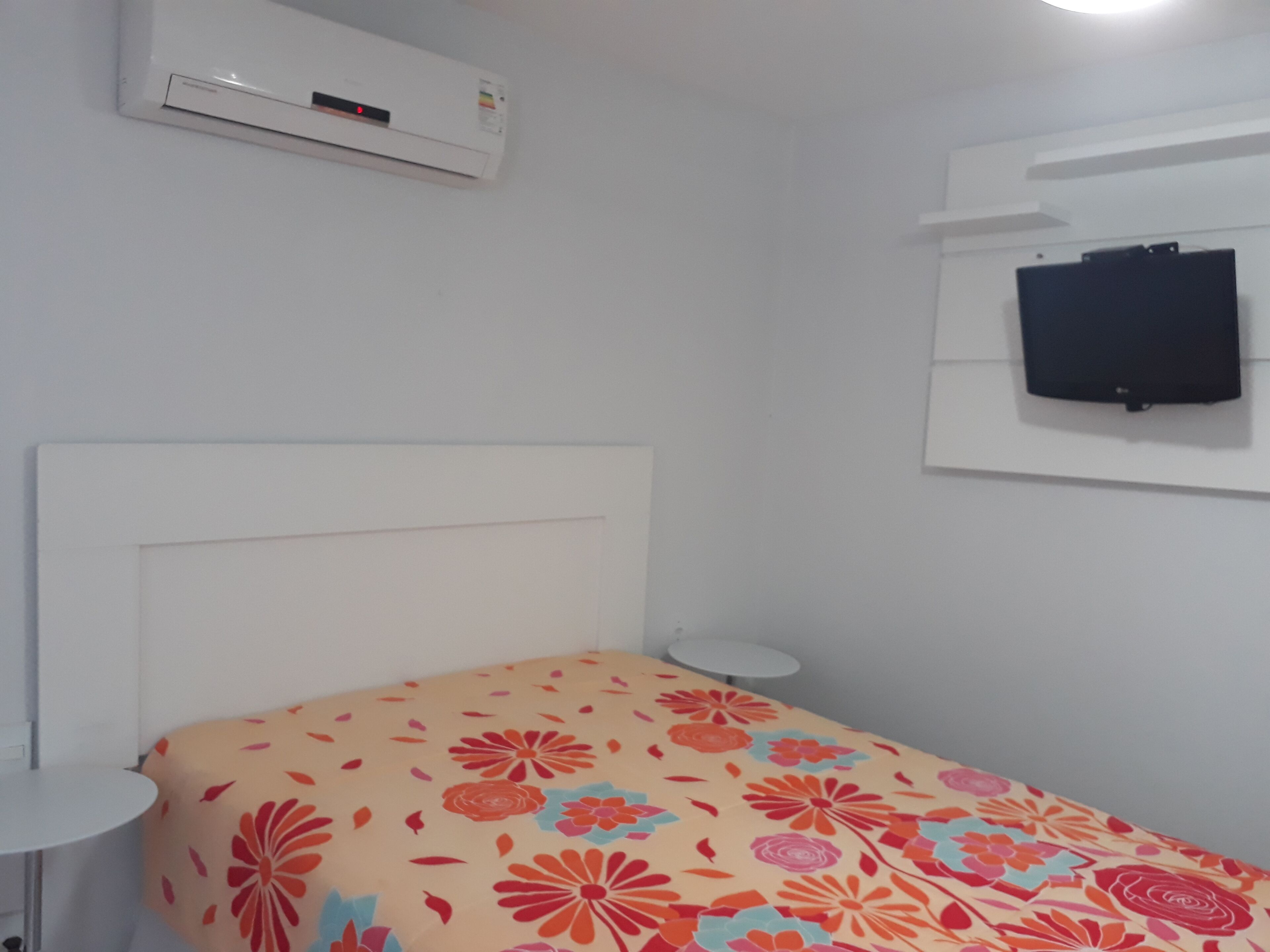 Beachfront Itaparica Beach w / private pool area, great for kids and pets