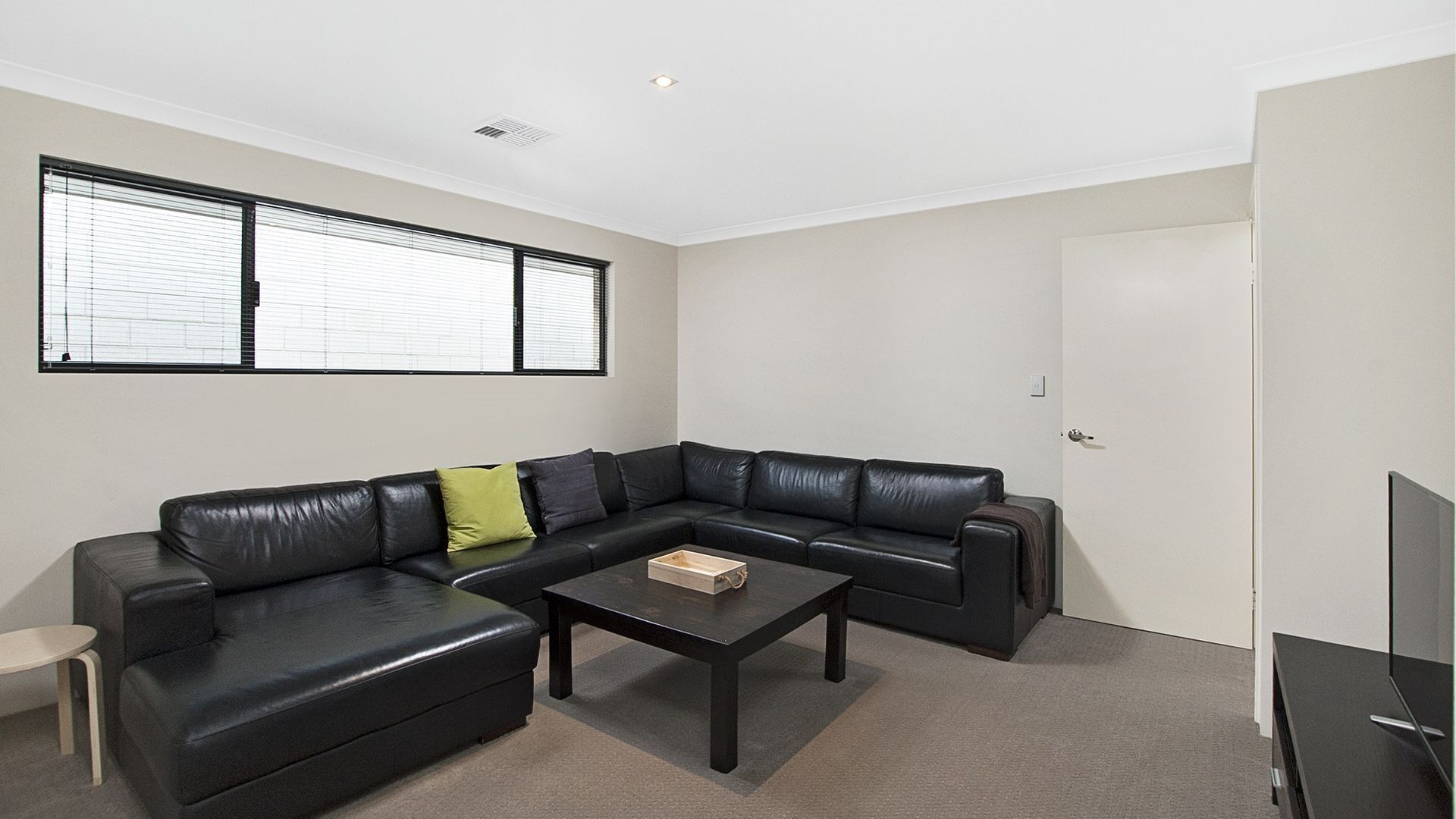 High-Tee on Oakmont Crescent (STRA62810RA3KX2K) — image 8