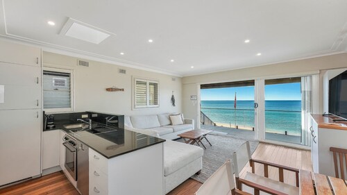 ON THE BEACH #13| Beachfront, Ocean Views | Accom Holidays