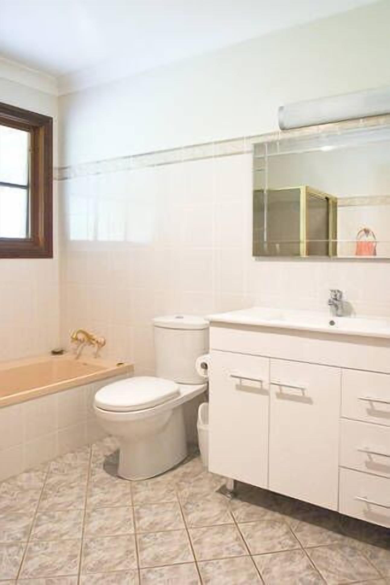 Valley Beyond - Peace and tranquility. PET Friendly. Free Wi Fi — image 11