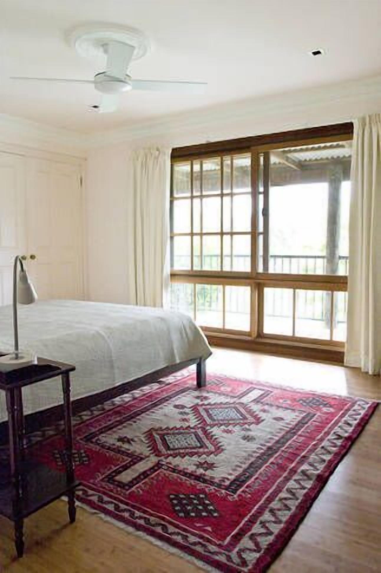 Valley Beyond - Peace and tranquility. PET Friendly. Free Wi Fi — image 9