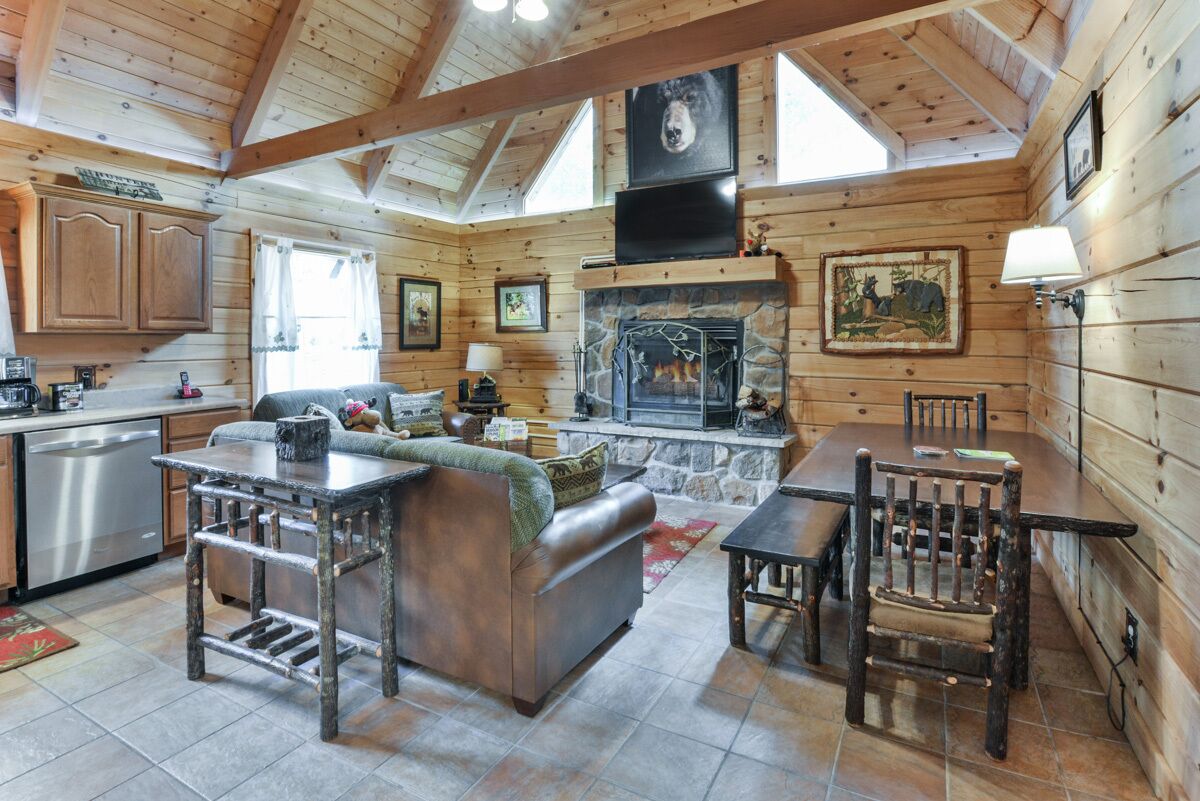 Great Couples Get Away at Black Bear