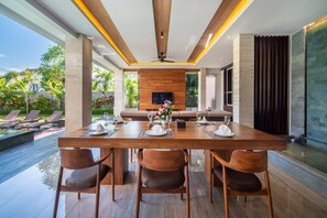 Dining - Luxury 3BR villa private pool near Uluwatu Bingin beach Jimbaran Nusa Dua beach. (Badung)