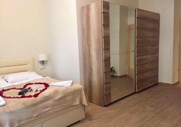 1 Schlafzimmer, Bügeleisen/Bügelbrett, WLAN