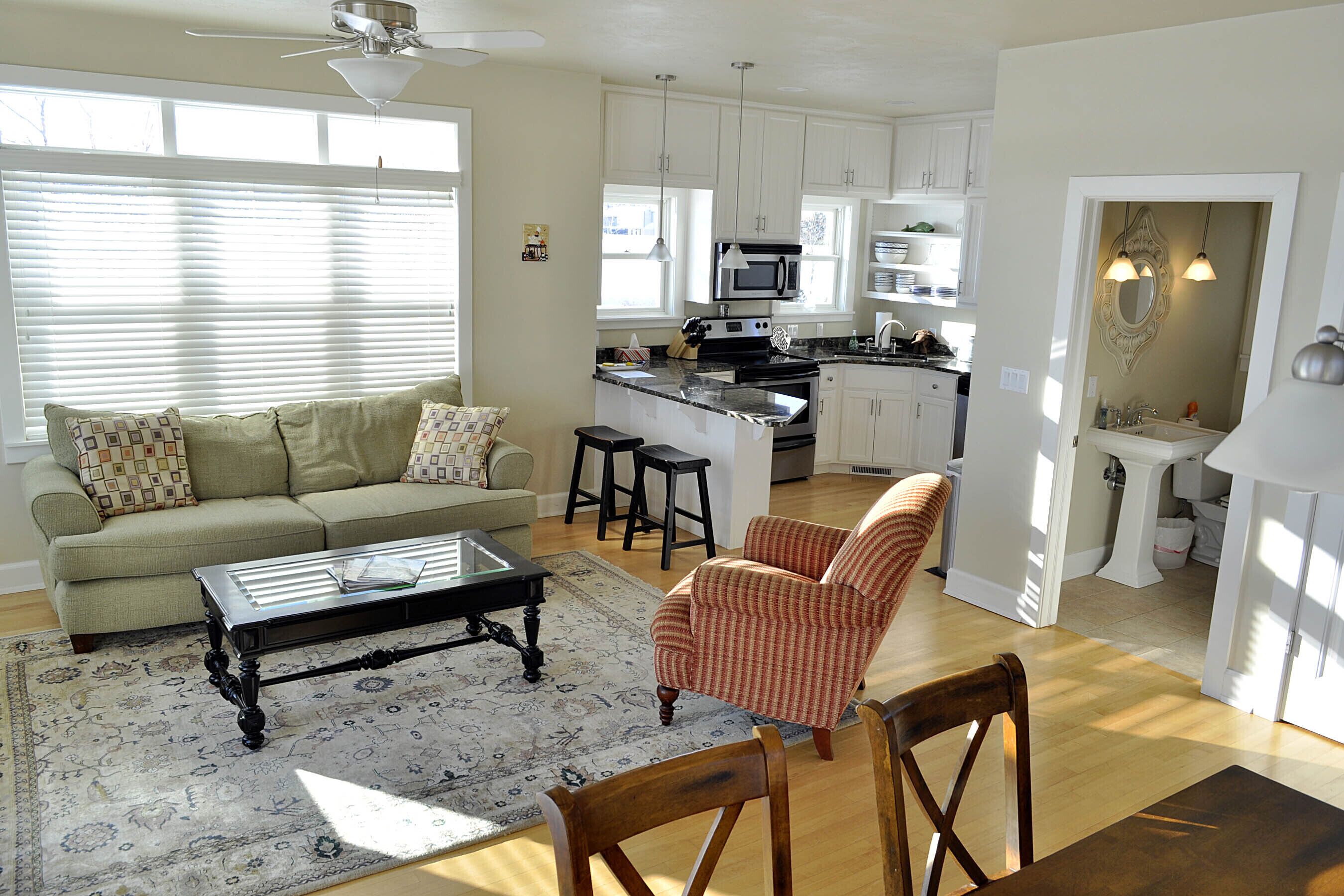 Door County Waterfront Cottage 