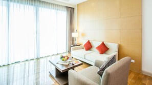 TV - High end Apartment on a budget (Bangkok)