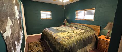 2 habitaciones, tabla de planchar con plancha y wifi gratis