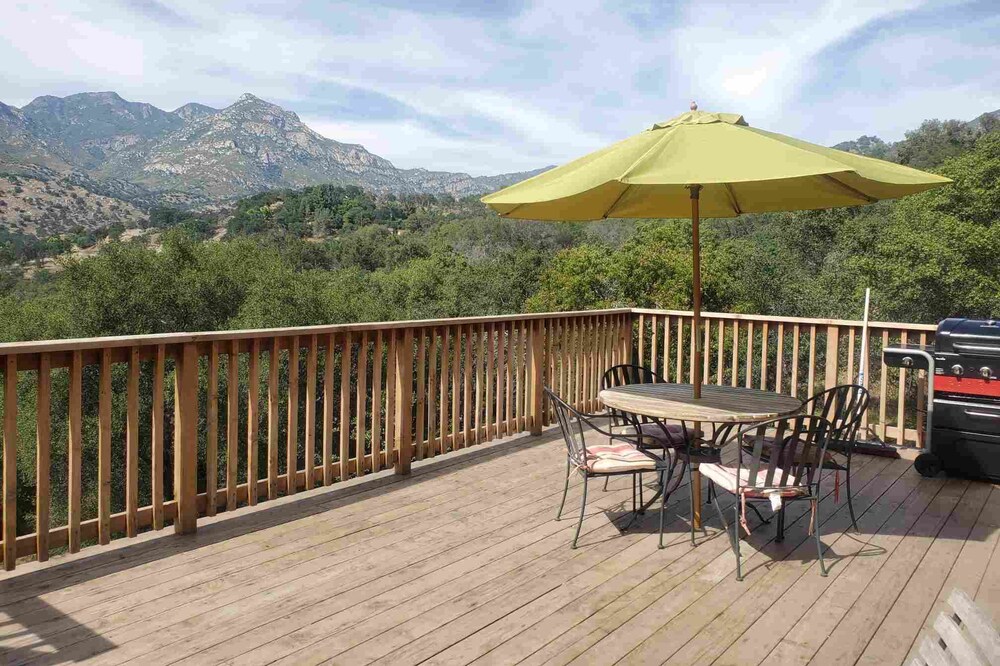 Luxury mountain view property - brand new outdoor deck with amazing view.