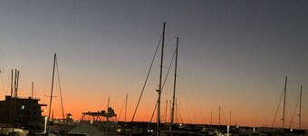 Eigenständiges Studio auf exklusivem privatem Landgut.