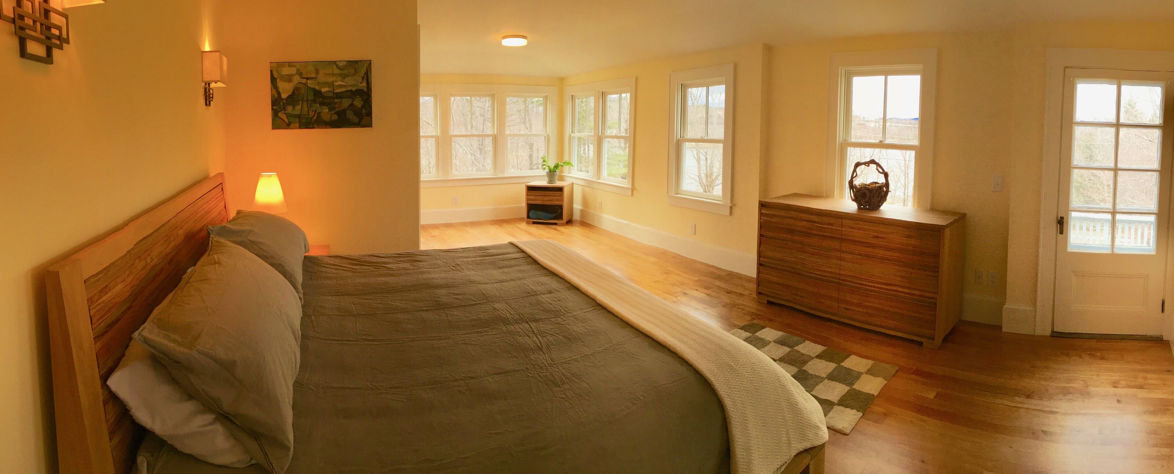 5 chambres, fer et planche à repasser, Wi-Fi, draps fournis