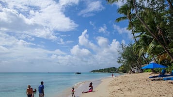Playa en los alrededores