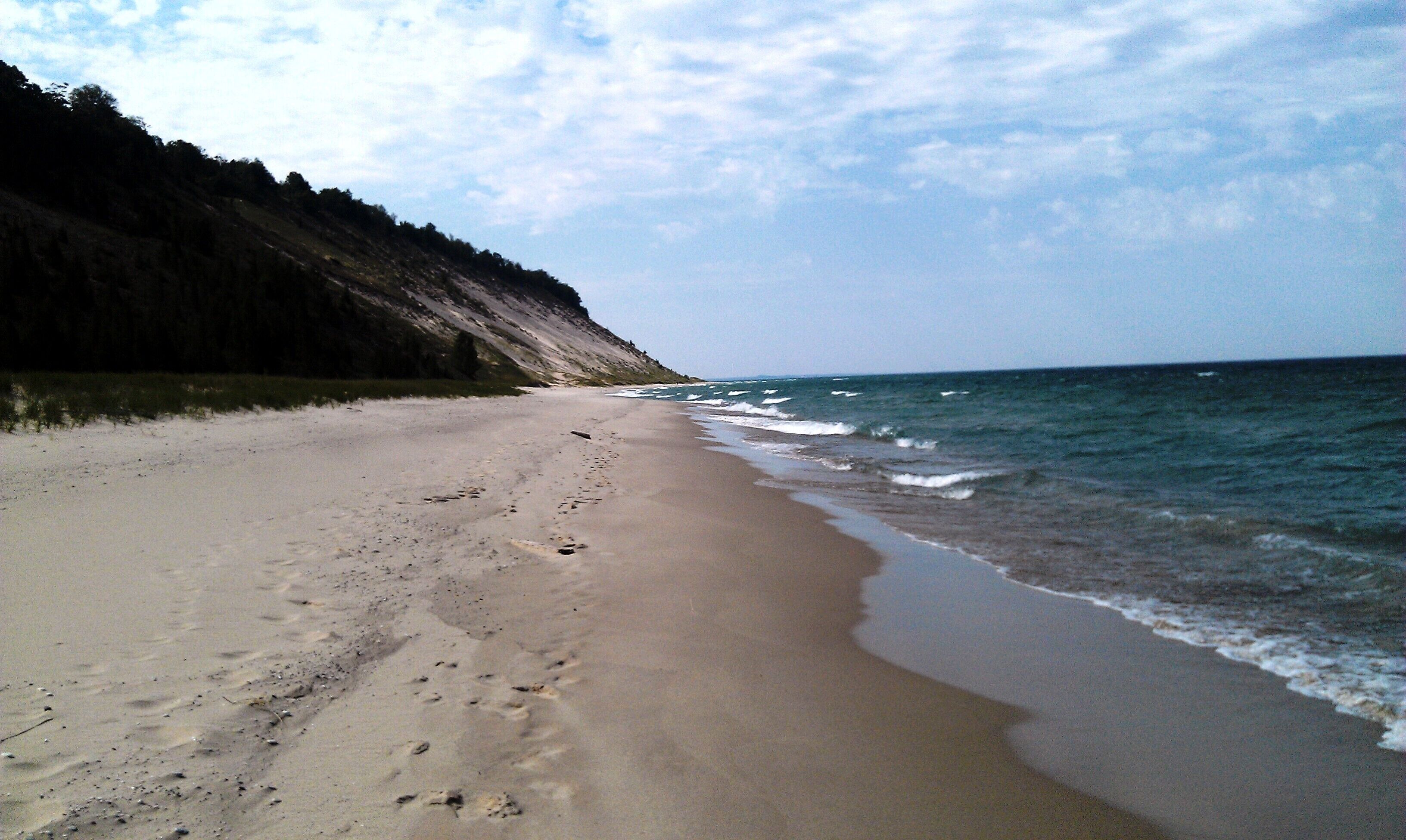 Private cozy home in Arcadia offering all the wonders of Northern Mi