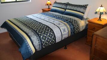 3 Schlafzimmer, Bügeleisen/Bügelbrett, kostenloses WLAN, Bettwäsche