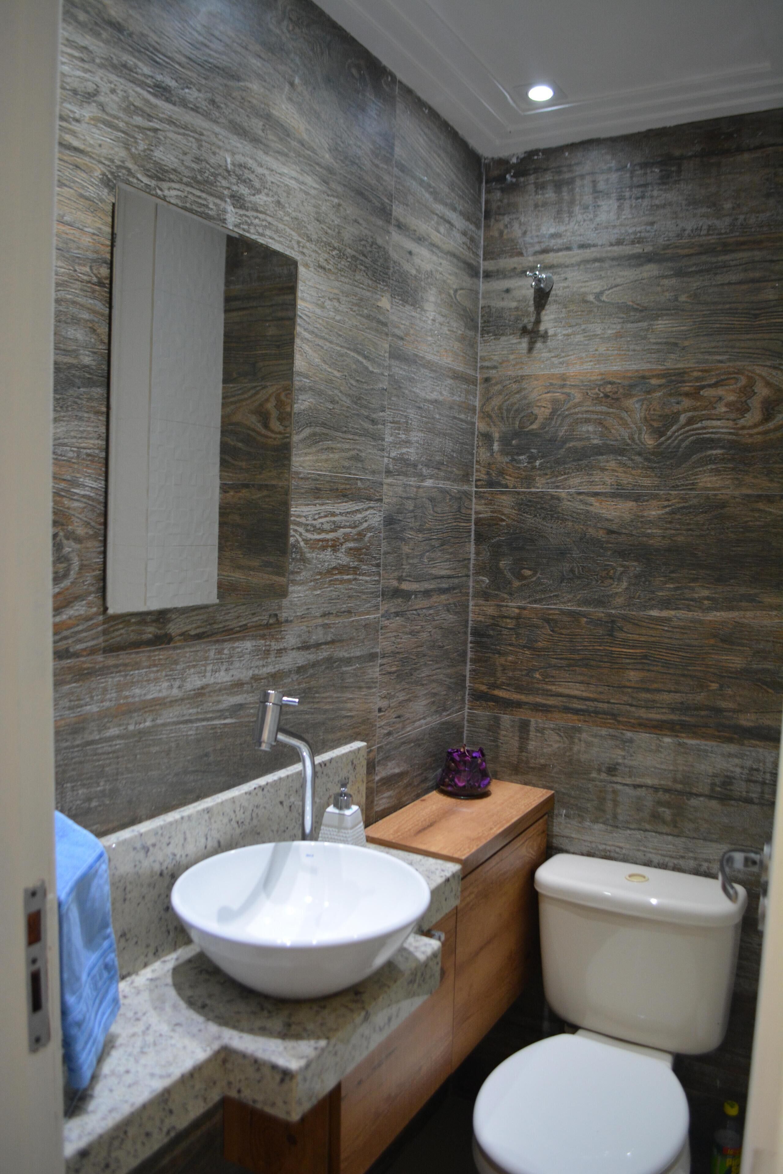 Jacuípe House. 4 air-conditioned bedrooms. Cable TV. WiFi. Exit Rio 71. 99267-2592