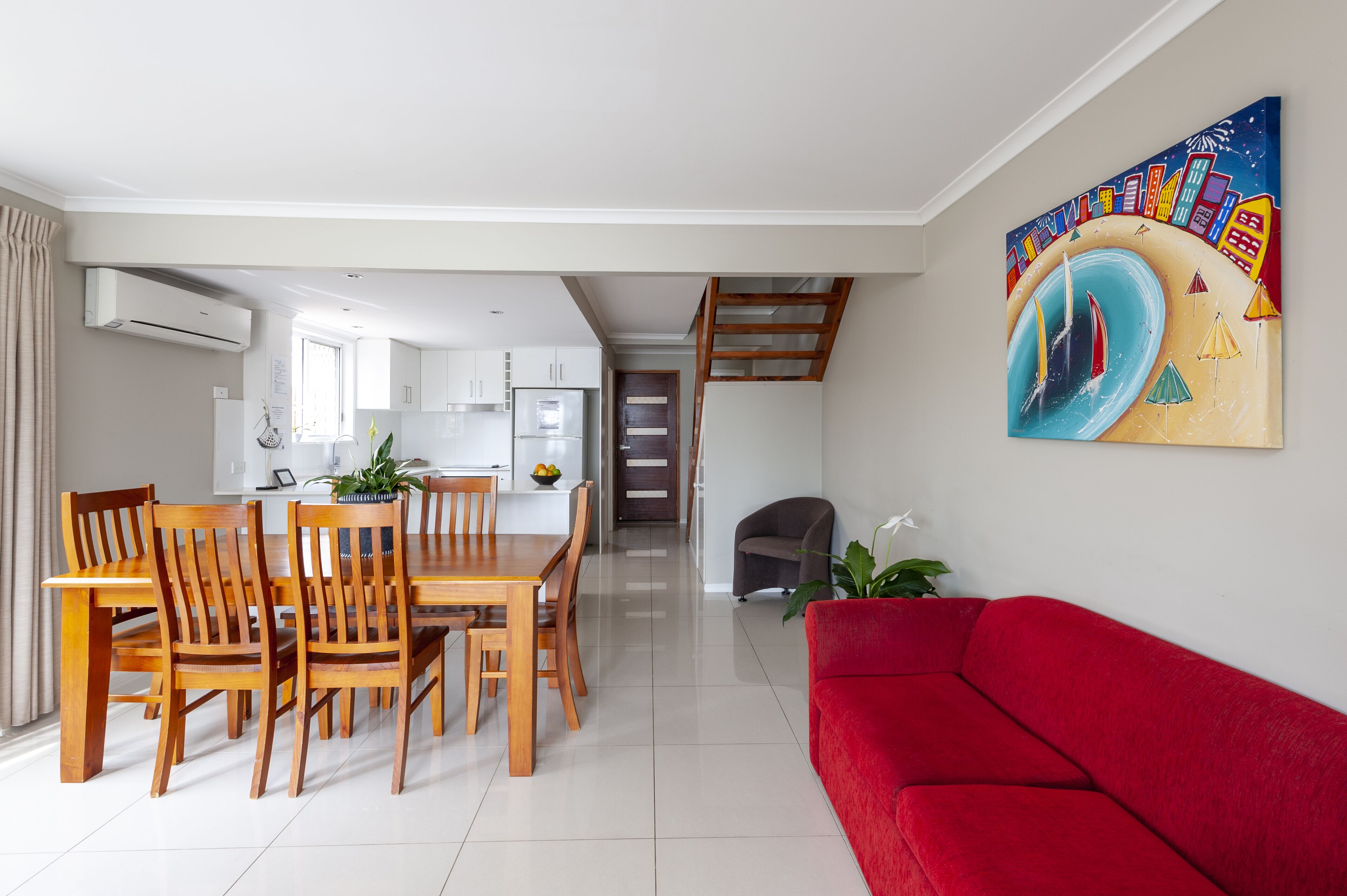 Waterfront Villa 1 - Pet Friendly Courtyard - Waterfront — image 16